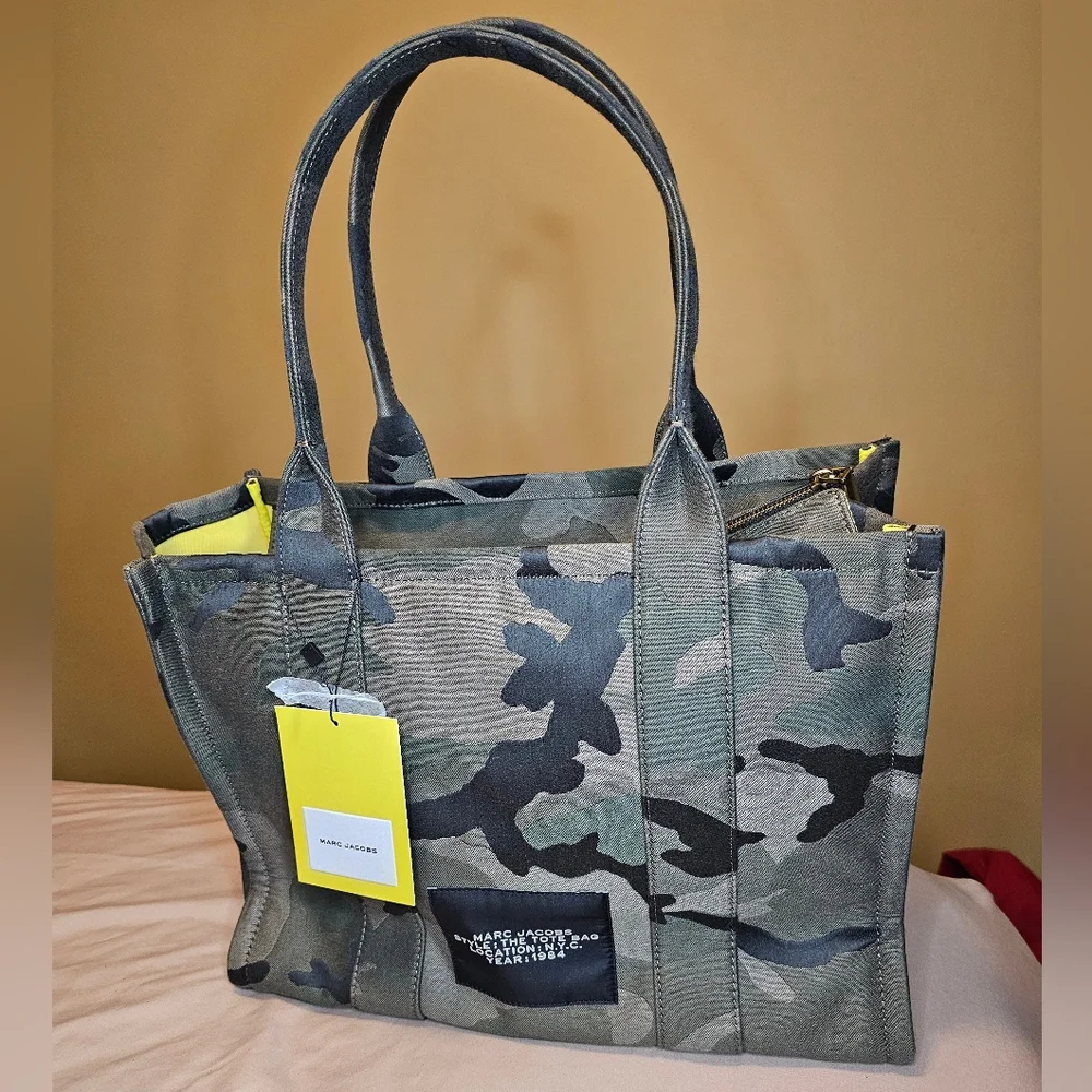 Marc Jacobs Camoflauge Large Tote Bag NWT